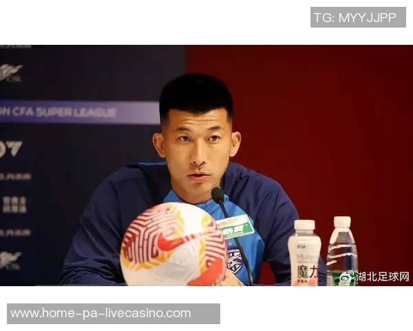 里卡多足球：探索足球战术与团队协作的完美结合之道